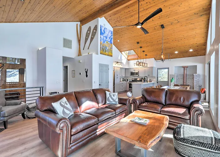 Holiday home Mtn-view W/ Game & Deck In Flagstaff